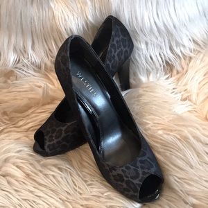 Leopard Print Peep Toe Heels!